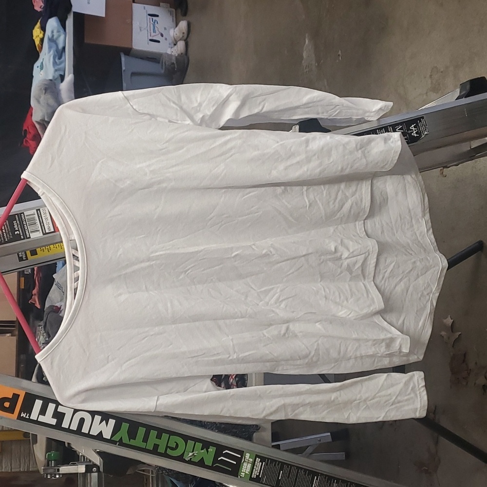 White longsleve dress shirt